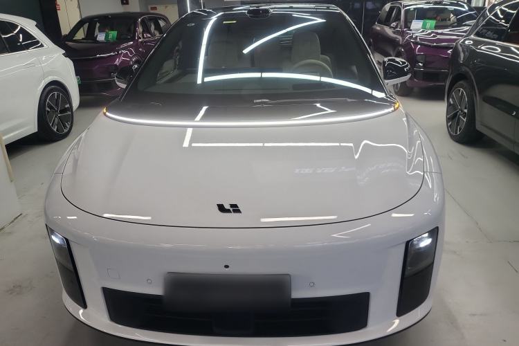 Used Li Auto i6 2025 Model Two-Wheel-Drive Standard Type Front