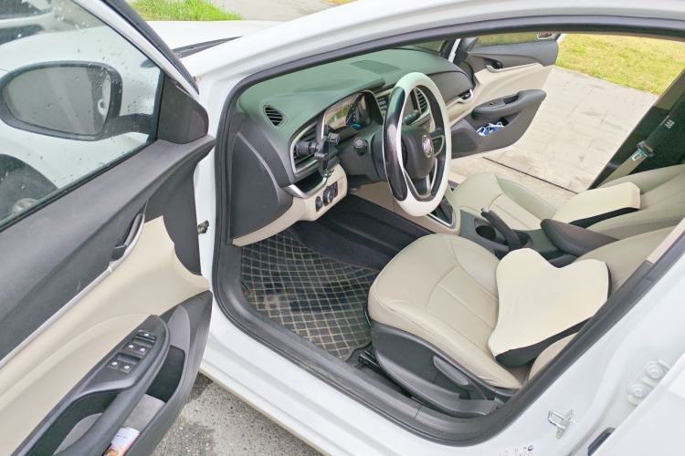 Used Buick GT 2019 15T Dual-Clutch Connected Elite Model China VI
