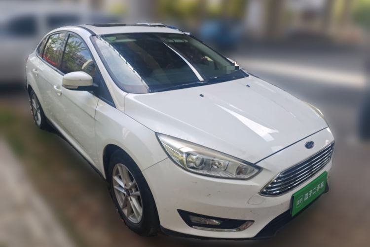 Used Ford Focus 2017 Hatchback EcoBoost 125 Manual – Ultra-Performance Style SmartDrive Edition