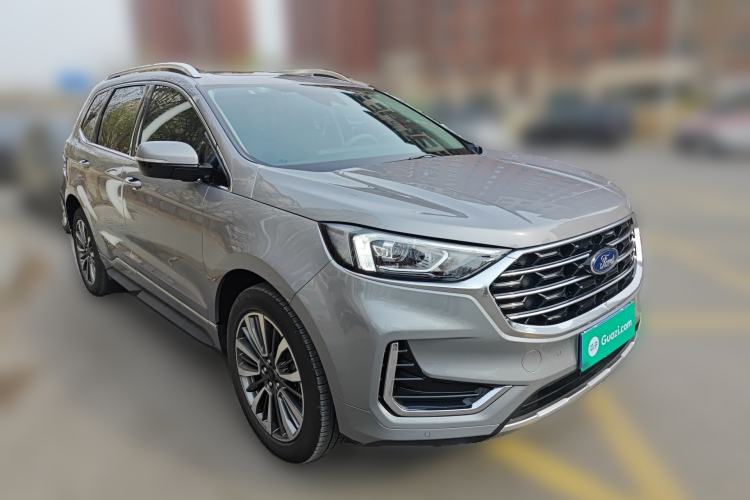 Used Ford Edge 2021 Facelifted PLUS EcoBoost 245 Two-Wheel Drive XLT 7-Seater Front Right 45 Deg