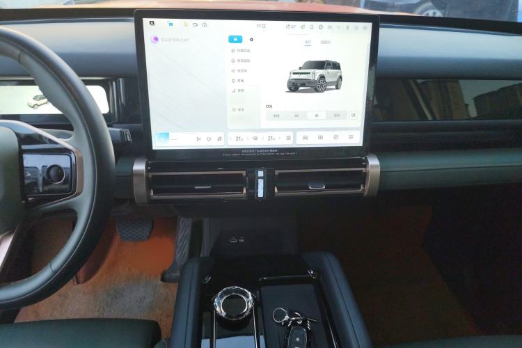 Used iCAR 03 2024 501km Four-wheel Drive Long-range Intelligent Driving Edition
