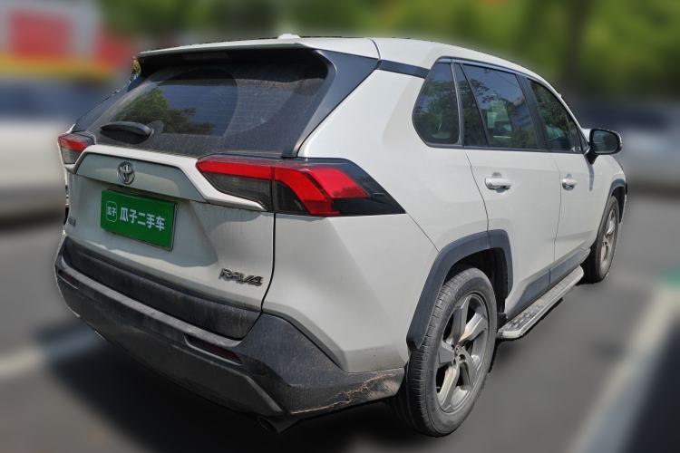 Used Toyota RAV4 2021 2.0L CVT Two-Wheel Drive Fashion PLUS Edition
