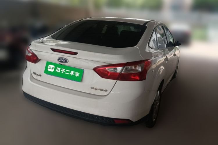 Used Ford Focus 2012 Sedan 1.6L Automatic Comfort Model
