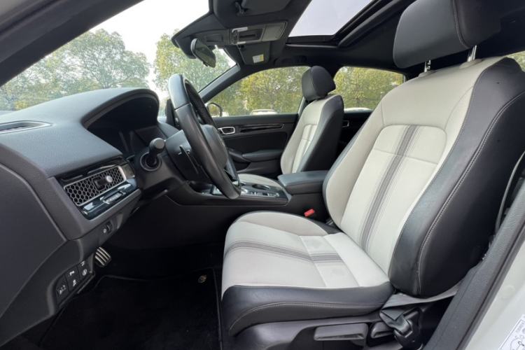 Used Honda Civic 2023 2.0L eHEV Sharp Edition