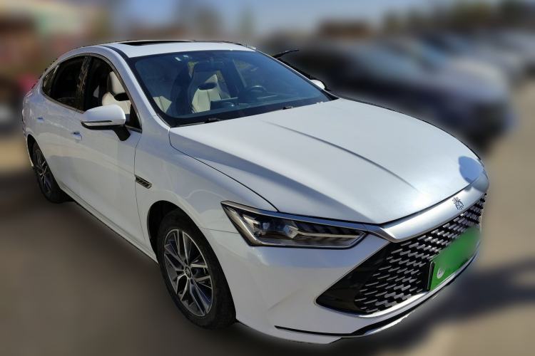 Used BYD Qin PLUS 2023 Champion Edition DM-i 120KM Leading Model

