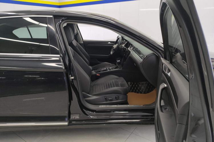 Used Volkswagen Magotan 2020 330TSI DSG Luxury Edition