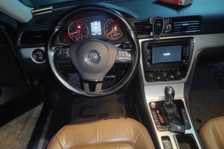 Used Volkswagen Passat 2015 1.8TSI DSG Prestige Edition
