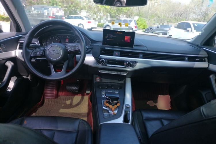Used Audi A4L 2017 Plus 40 TFSI Ambition Model Center Console