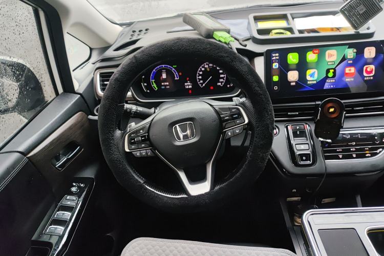 Used Honda Odyssey 2024 2.0L eHEV Sharp & Enjoy Edition