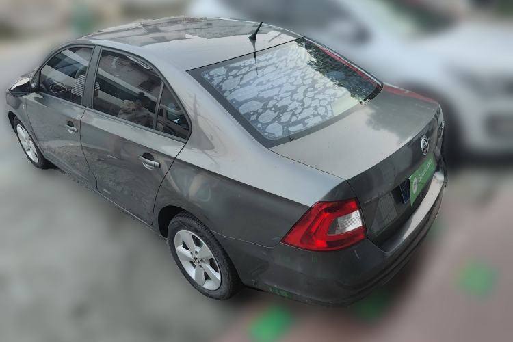 Used Skoda Rapid 2013 1.6L Automatic Smart Selection Model