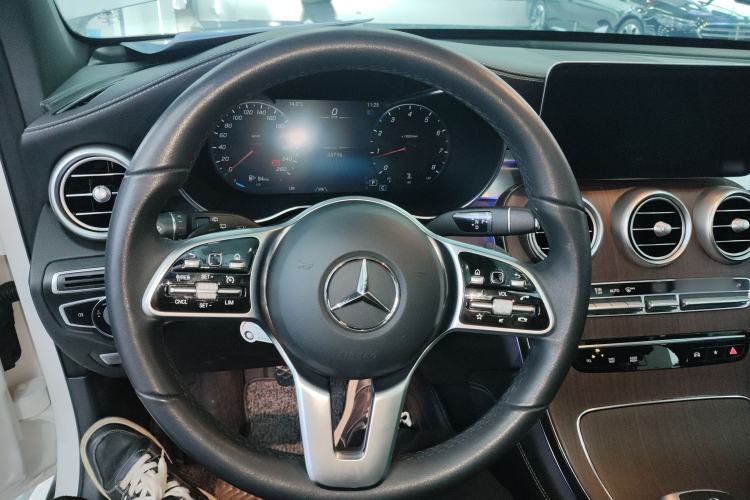 Used Mercedes-Benz GLC 2021 GLC 300 L 4MATIC Dynamic Model