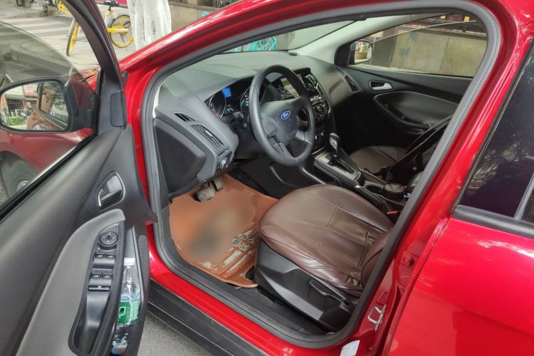 Used Ford Focus 2012 Hatchback 1.6L Automatic Comfort Model