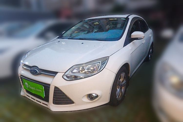 Used Ford Focus 2012 Sedan 1.6L Manual Fashion Edition