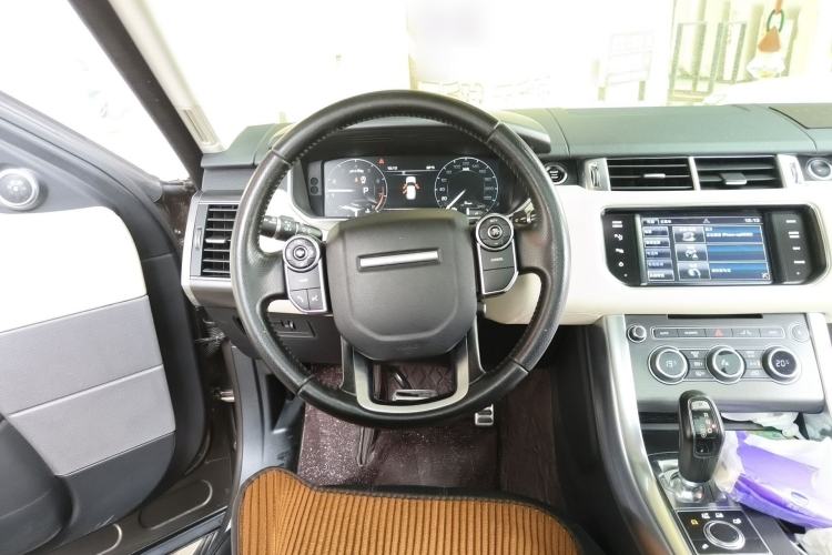 Used Land Rover Range Sport 2014 3.0 SC V6 HSE DYNAMIC Steering Wheel