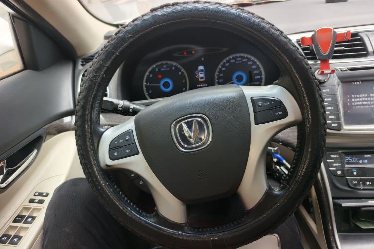 Used CHANGAN Raeton 2014 1.8T Automatic Elite Anniversary Edition China IV Standard
