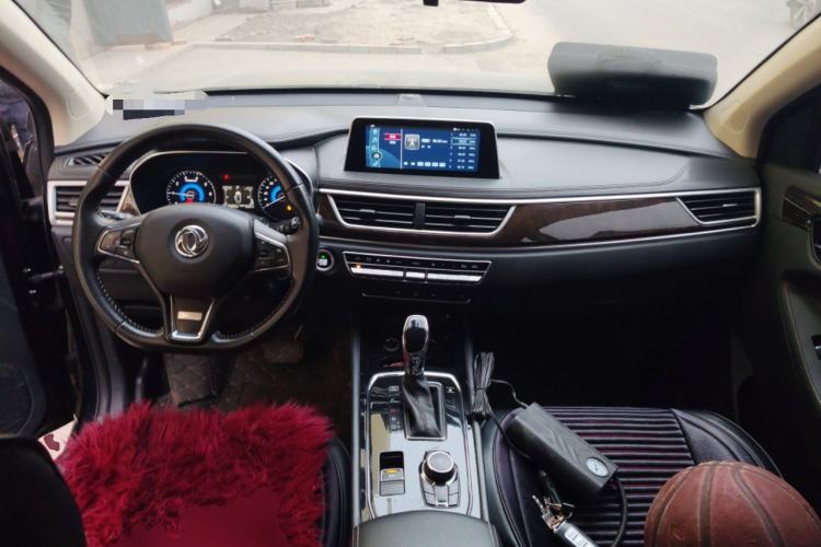 Used Dongfeng Fengon 580 2020 1.5T CVT Luxury Edition Center Console