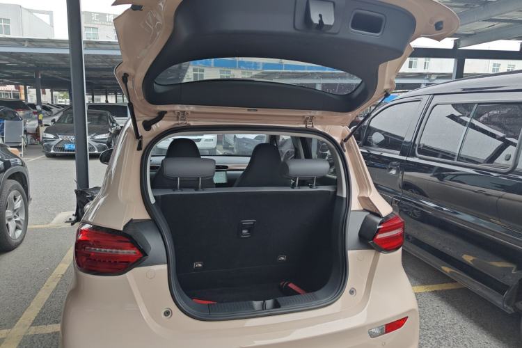 Used Leapmotor T03 2021 400 Luxury Edition Trunk