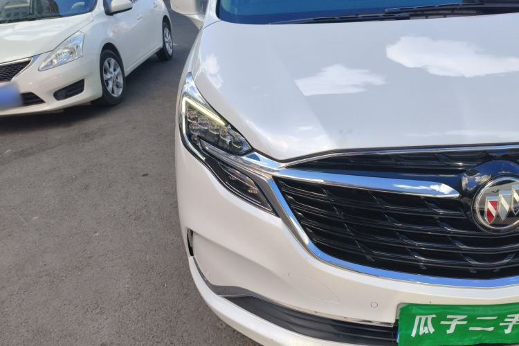 Used Buick GL8 2022 ES Landtrek 653T Luxury Edition Exterior 6