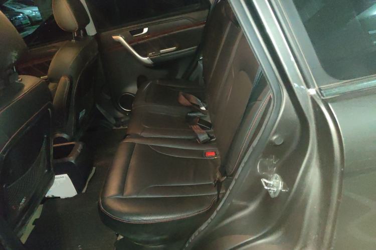 Used Haval H6 2014 Sport Version 1.5T Manual Two-Wheel Drive Elite Edition Left Rear Seat