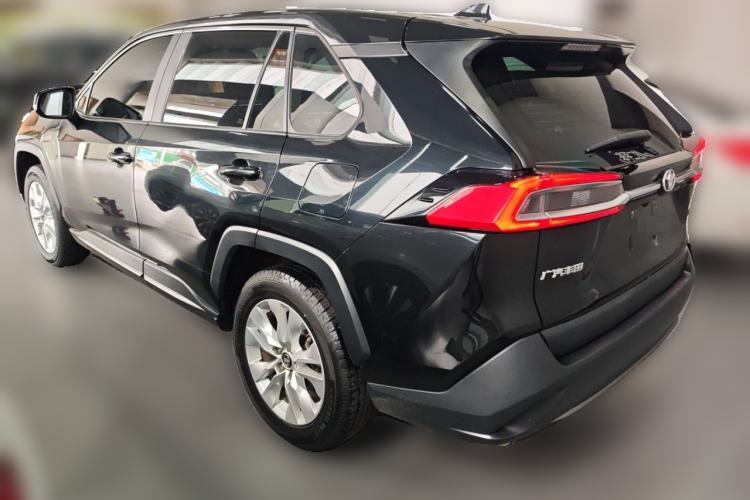 Used Toyota Wildlander 2022 2.0L CVT Two-Wheel Drive Leading Edition
