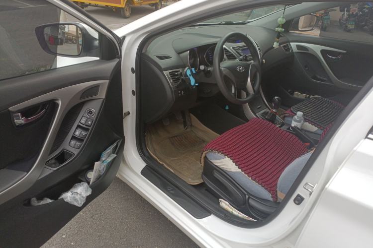 Used Hyundai Elantra (5th Generation / Langdong) 2012 1.6L Manual Leading Model Driver Seat