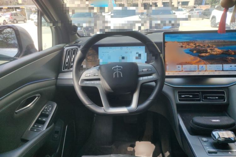 Used BYD Song L DM-i 2025 Intelligent Driving Version 160 km Beyond-Range Type Steering Wheel