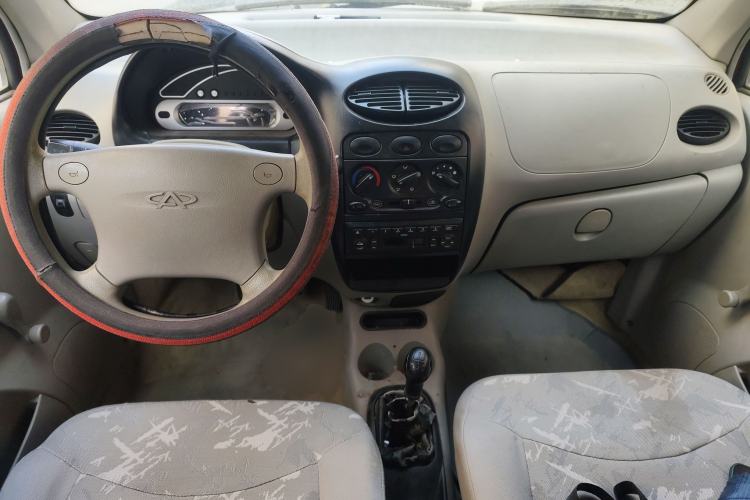 Used Chery QQ3 2012 Fashion Edition 1.0L Manual Champion Version