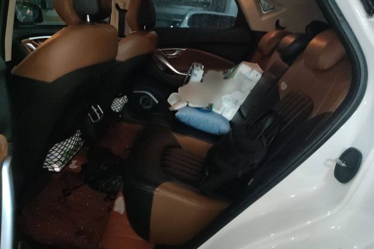 Used Soueast DX7 2015 1.5T Automatic Prestige Model