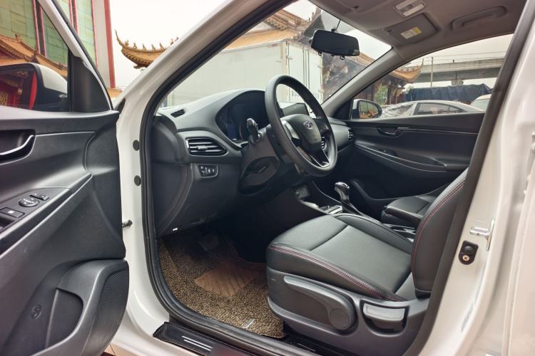 Used Hyundai Celesta 2020 1.6L Automatic GL Enjoyable Edition
