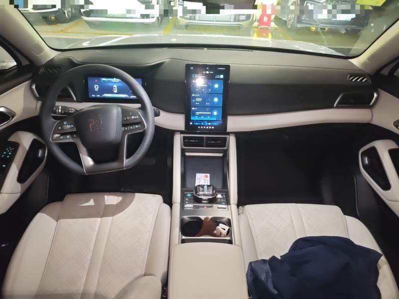 Used BYD Yuan UP 2024 401 km Active Version — 10