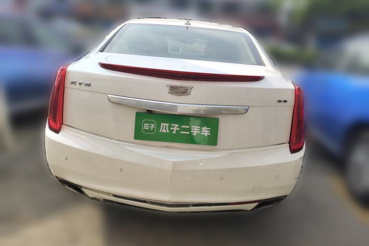 Used Cadillac XTS 2013 28T Comfort Model
