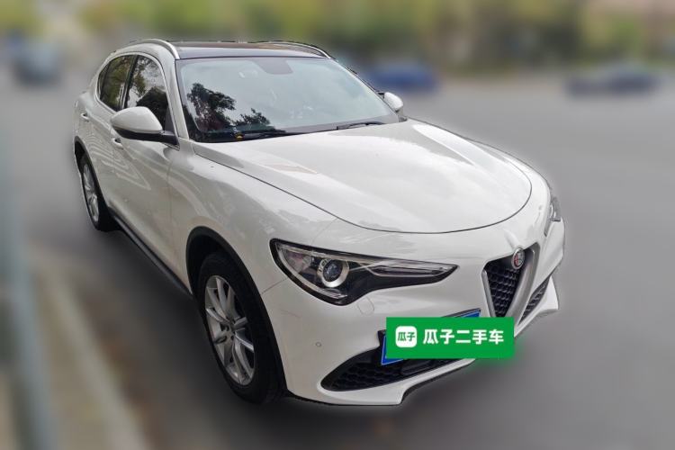 Used Alfa Romeo Stelvio 2017 2.0T 200HP Luxury Edition
