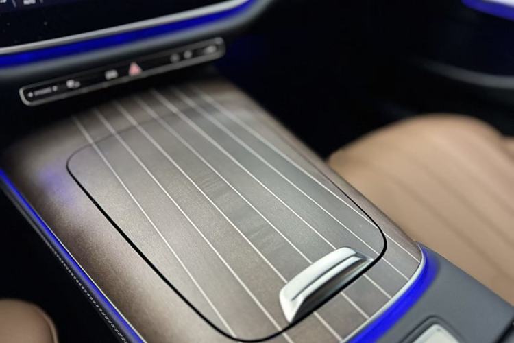 Used Mercedes-Benz E-Class 2024 Refresh E 300 L Stylish Edition