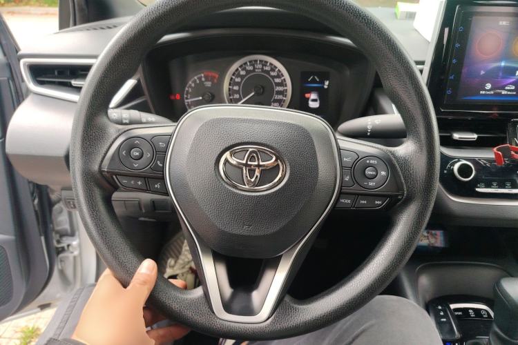 Used Toyota Levin 2019 185T CVT Luxury Edition China VI Standard Steering Wheel
