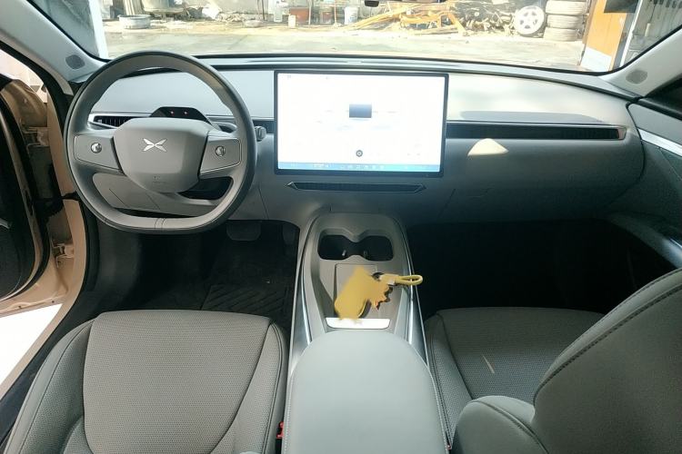 Used XPeng MONA M03 2024 620 with Ultra-Long Range
