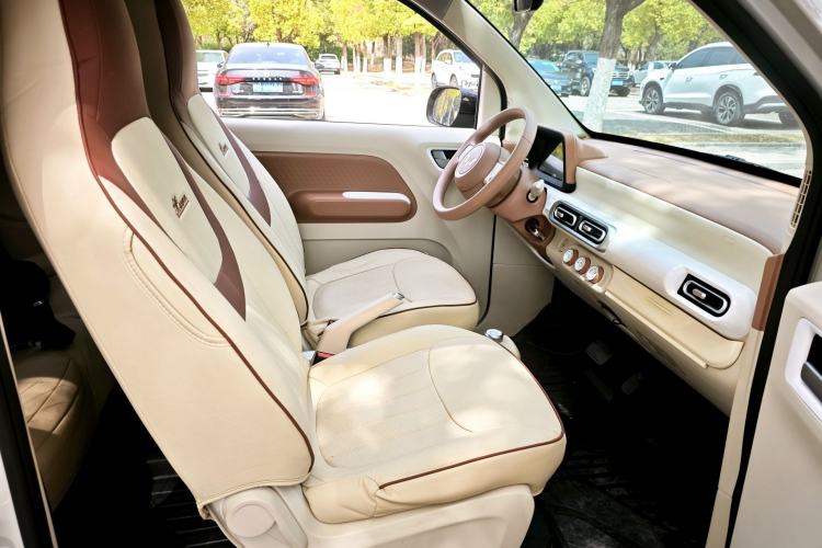 Used Wuling Hongguang MINIEV 2024 3rd Generation 215km Youth Edition
