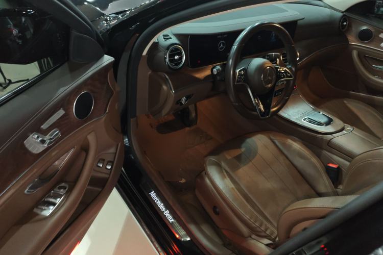 Used Mercedes-Benz E-Class New Energy 2022 Restyled E 350 e L Plug-in Hybrid Sedan Driver Seat