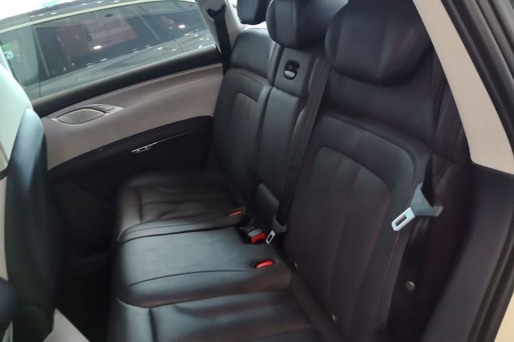 Used IM LS7 2023 77 kWh Urban Fit Pro Rear-Wheel Drive Version
