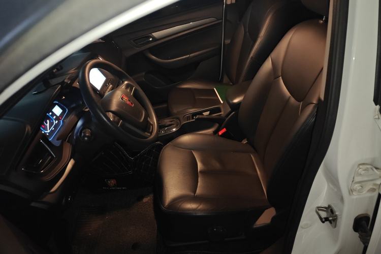 Used Roewe 360 2015 1.5L Automatic Luxury Edition Left Front Seat