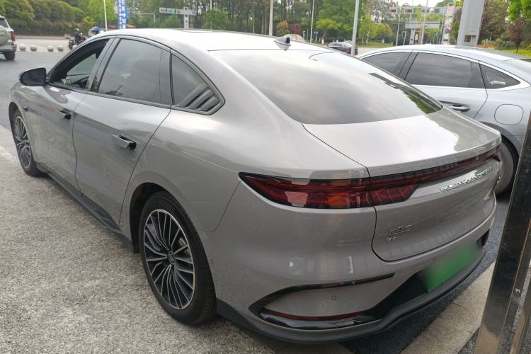 Used BYD Han 2025 EV with 701 km of Laser Radar-Enabled Intelligent Driving