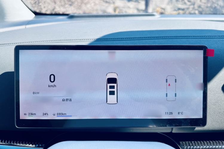 Used VOYAH Dream 2025 PHEV Four-Wheel-Drive Flagship Kunpeng Edition
