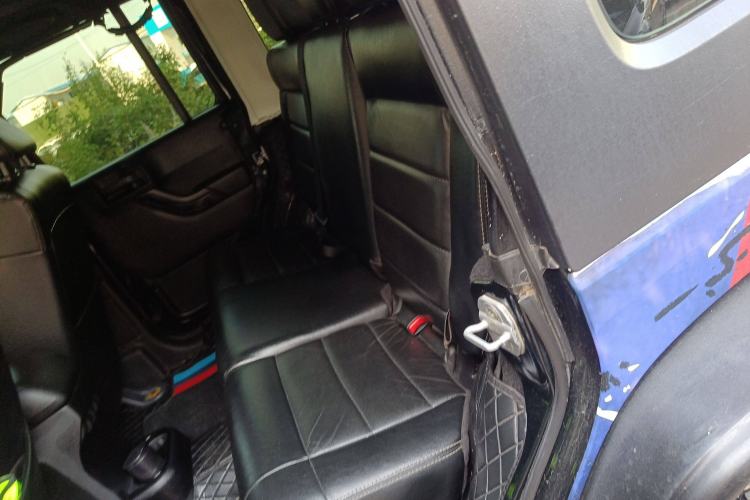 Used Jeep Wrangler 2012 3.6L Sahara Four-Door Edition