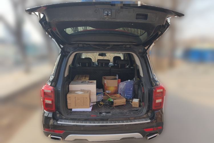 Used GAC Trumpchi GS8 2017 320T Two-Wheel Drive Luxury Smart Connectivity Version (7 Seats) Trunk