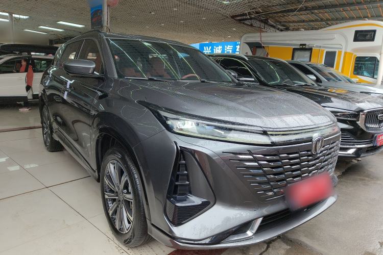 Used CHANGAN CS75 PLUS 2023 3rd Generation 1.5T Automatic Prestige Model Front Right 45 Deg