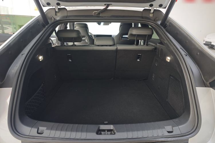 Used BYD Song L EV 2025 Intelligent Driving Version 662 km LiDAR Excellence Edition
