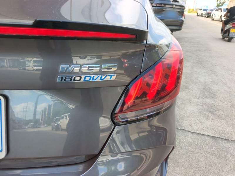 Used MG 5 2021 180 DVVT CVT Youth Luxury Edition — 7