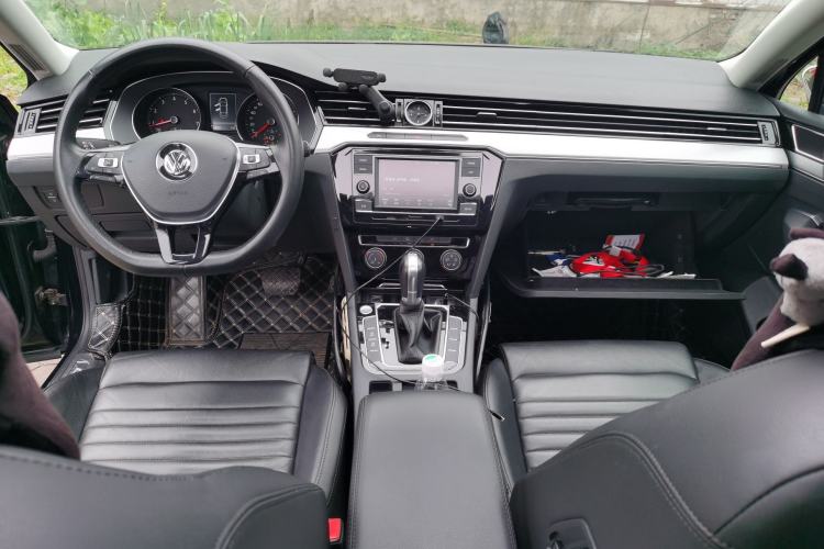 Used Volkswagen Magotan 2018 280TSI DSG Leading Model