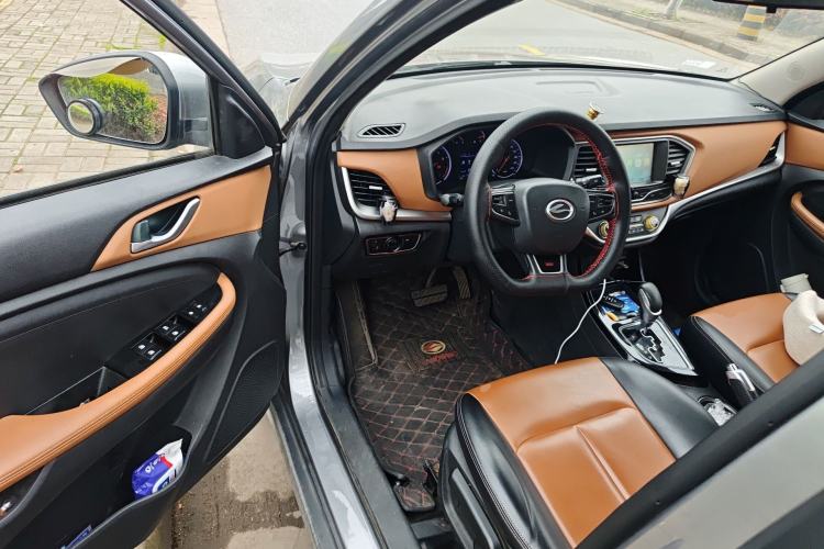 Used Land X2 2017 1.6L Automatic Sharp Edition