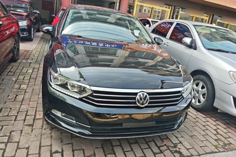Used Volkswagen Magotan 2019 330TSI DSG Leading Edition China V Standard Front