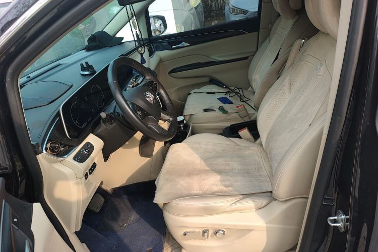 Used Buick GL8 2022 ES Landtrek 653T Smart Flagship Model Left Front Seat